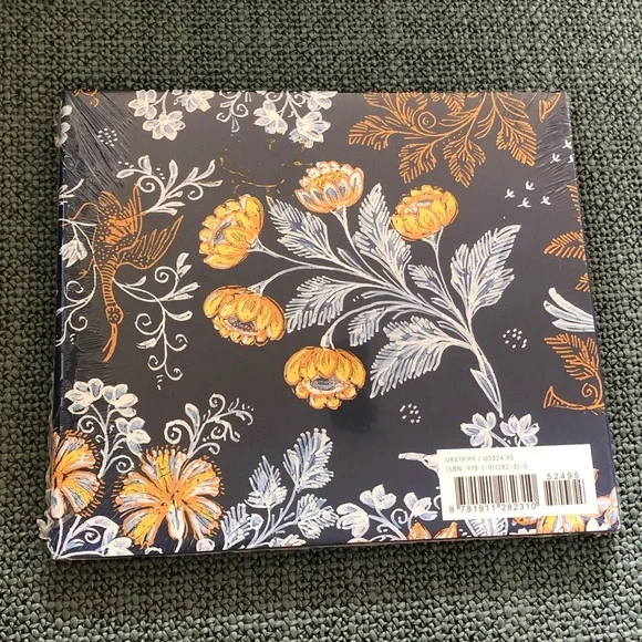 Masterpieces of French Faience: Selections from the Sidney R. Knafel Collection - Picture 2 of 5